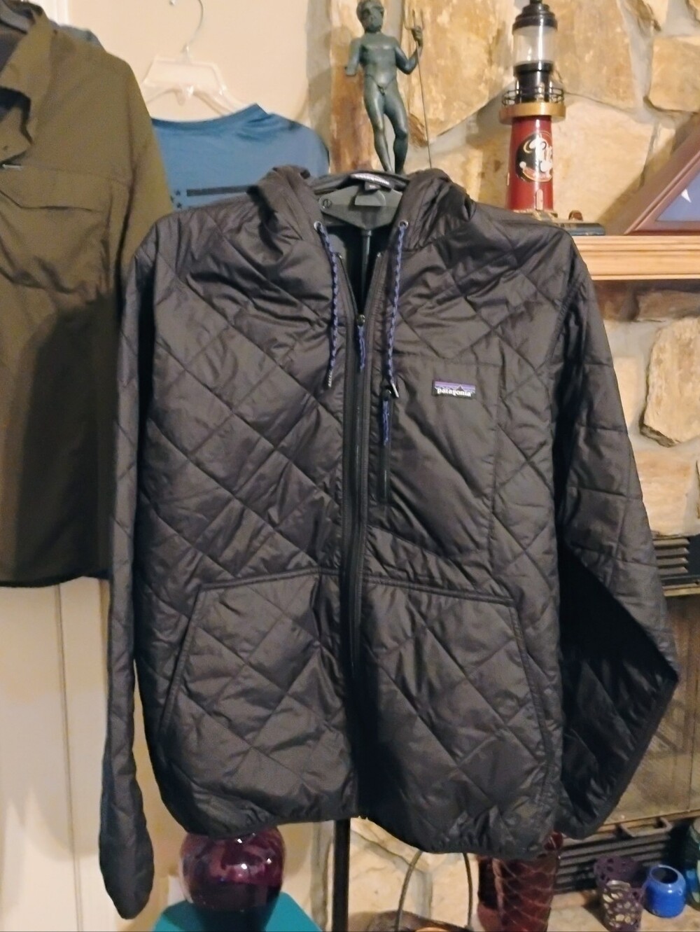 Patagonia Black Quilted Hooded Puffer Jacket